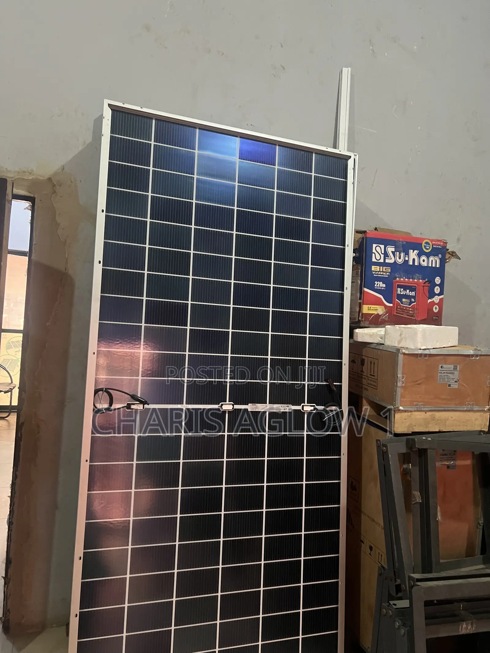 650Watt Jinko Solar Panel