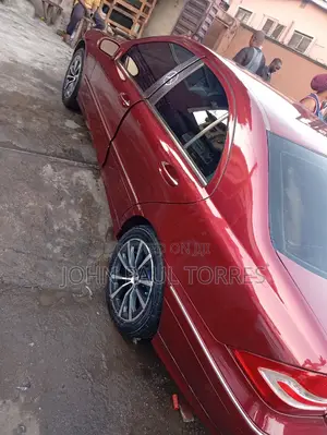 Mercedes-Benz C240 2.6 RWD 2004 Pink
