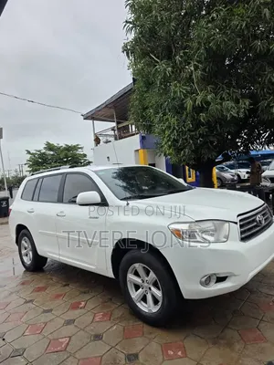 Toyota Highlander 4x4 2009 White
