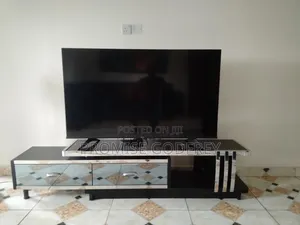 Hisense TV and Console for Sale.