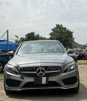 Mercedes-Benz C400 4Matic AWD Sedan (3.0L V6 7A) 2015 Gray