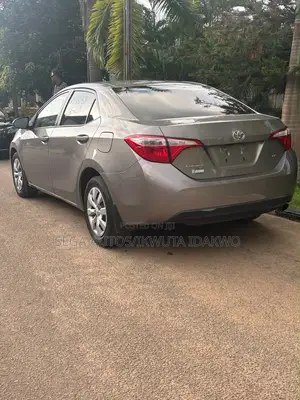 Toyota Corolla LE Eco Plus 4dr Sedan (1.8L 4cyl CVT) 2014 Brown