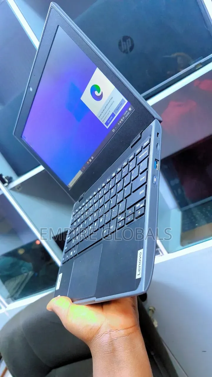 Laptop Lenovo 100e 4GB Intel Celeron SSD 32GB