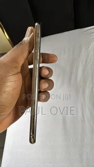 Apple iPhone XS Max 64 GB Gold