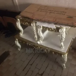 Tthe Best Quality Table