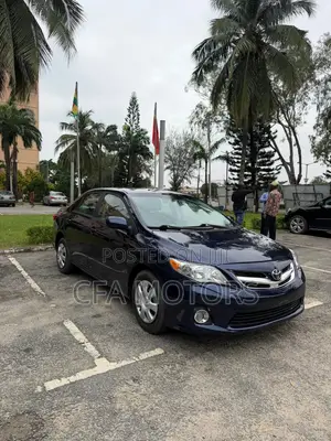 Toyota Corolla LE 4dr Sedan (1.8L 4cyl 4A) 2011 Blue