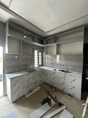 Eyegloss Kitchen Cabinets