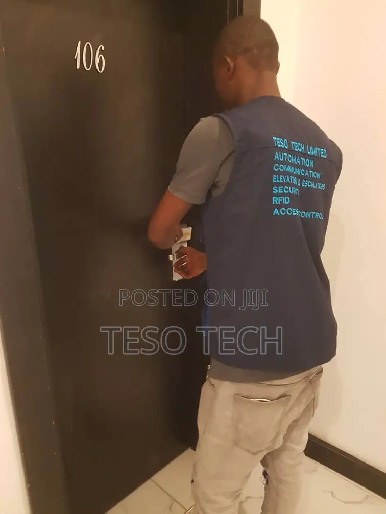 Card Lock Technicians Near You