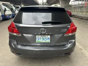 Toyota Venza Limited 2010 Gray