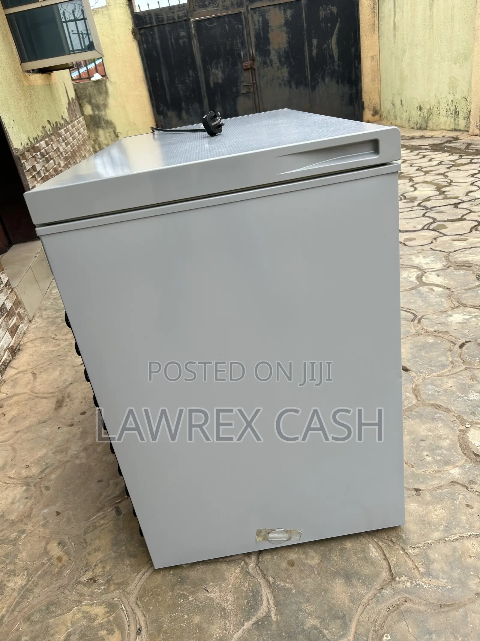 Hisense Deep Freezer