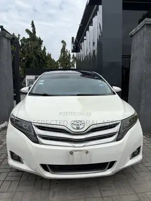 Toyota Venza 2012 White