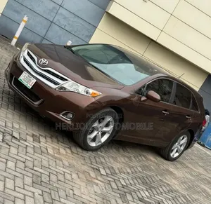 Toyota Venza 2011 Brown