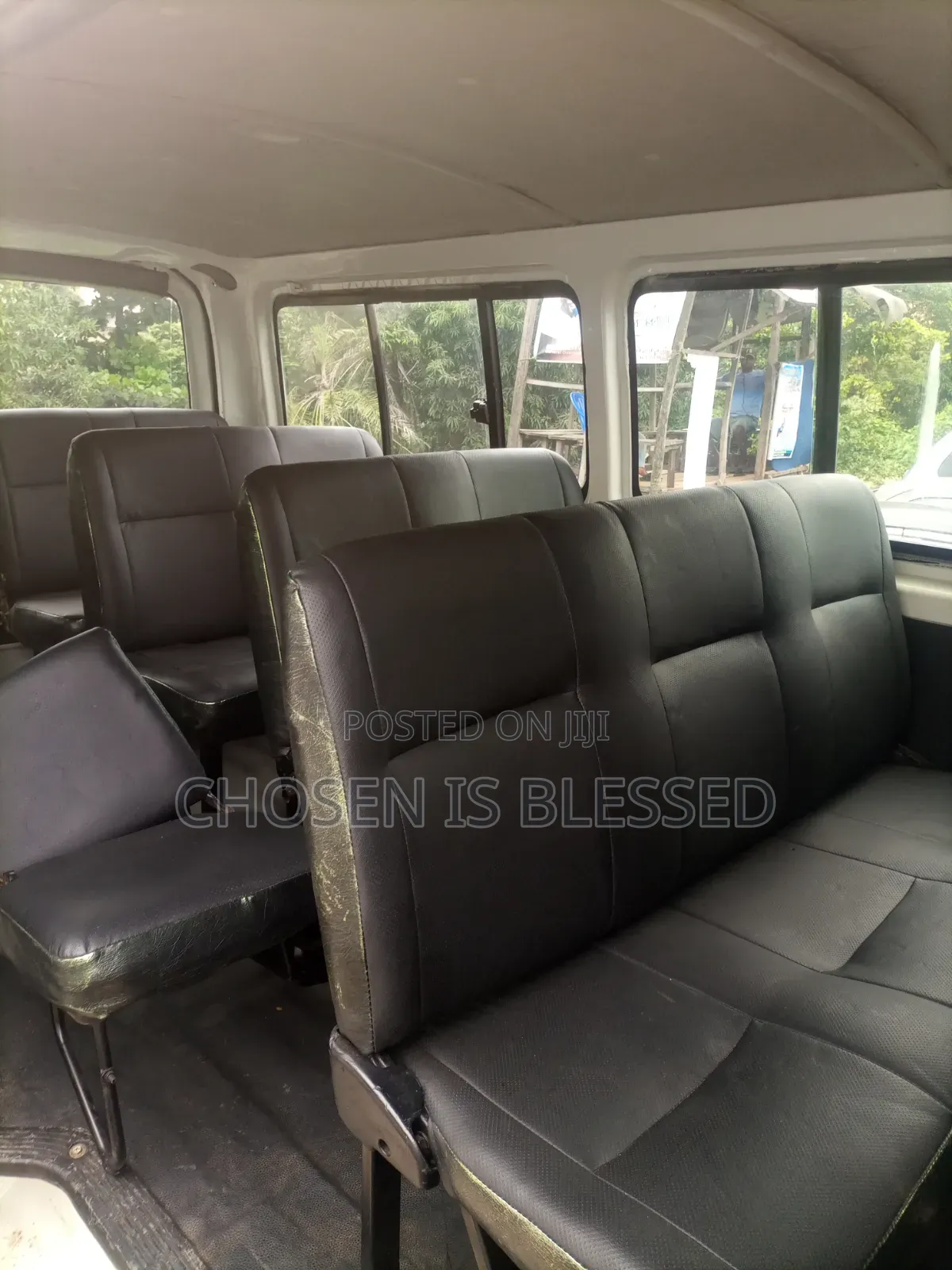 Toyota HiAce 2012 White