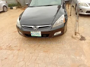 Honda Accord 2005 Black
