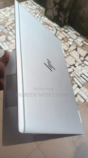 Laptop HP EliteBook x360 1030 G4 16GB Intel Core i5 SSHD (Hybrid) 256GB