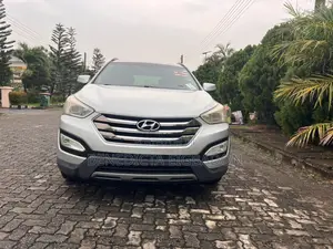 Hyundai Santa Fe 2013 Silver