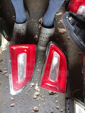2015 Buick Enclave Booth Light