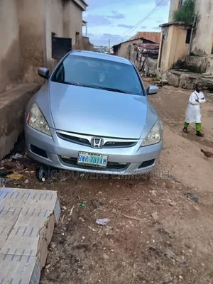 Honda Accord 2006 Silver
