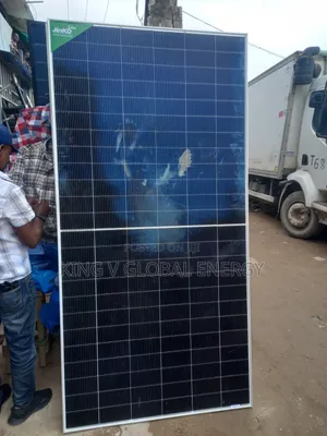 Jinkosolar Bifacial 625watts Monocrystalline Panels