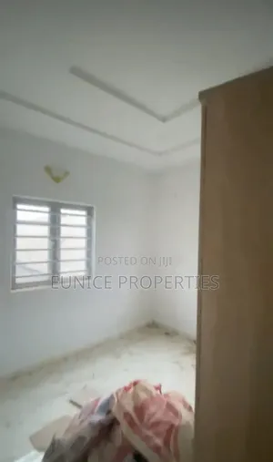 2bdrm Block of Flats in Eunice Properties, Benin City for rent