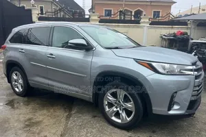 Toyota Highlander 2017 Silver