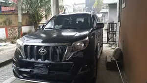 Toyota Land Cruiser Prado 4.0 Petrol TX-L 2012 Black