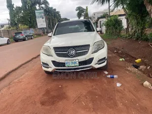 Mercedes-Benz GLK-Class 2010  White 