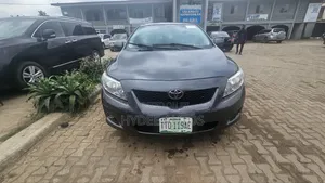 Toyota Corolla 2009 Gray