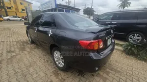 Toyota Corolla 2009 Gray