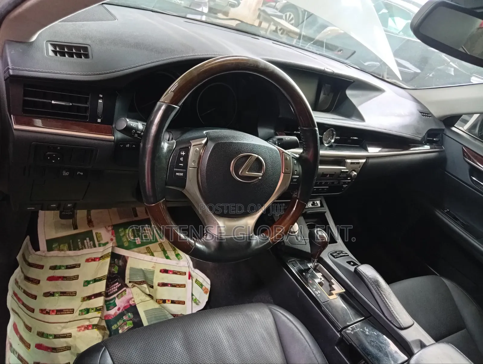 Lexus ES 2014 White
