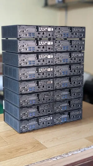 Desktop Computer Dell Wyse 5000 4GB Intel Core 2 Quad SSD 128GB