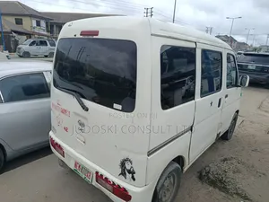 Daihatsu Hijet 2012 White
