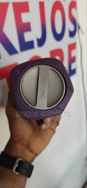 Philips Shoqbox Portable Bluetooth Speaker.