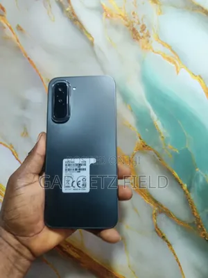 Infinix Hot 70 128 GB Black