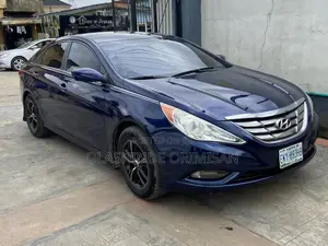 Hyundai Sonata 2012 Blue
