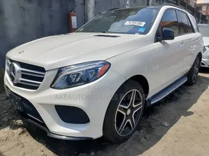 Mercedes-Benz GLE-Class 2017 White