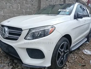 Mercedes-Benz GLE-Class 2017 White