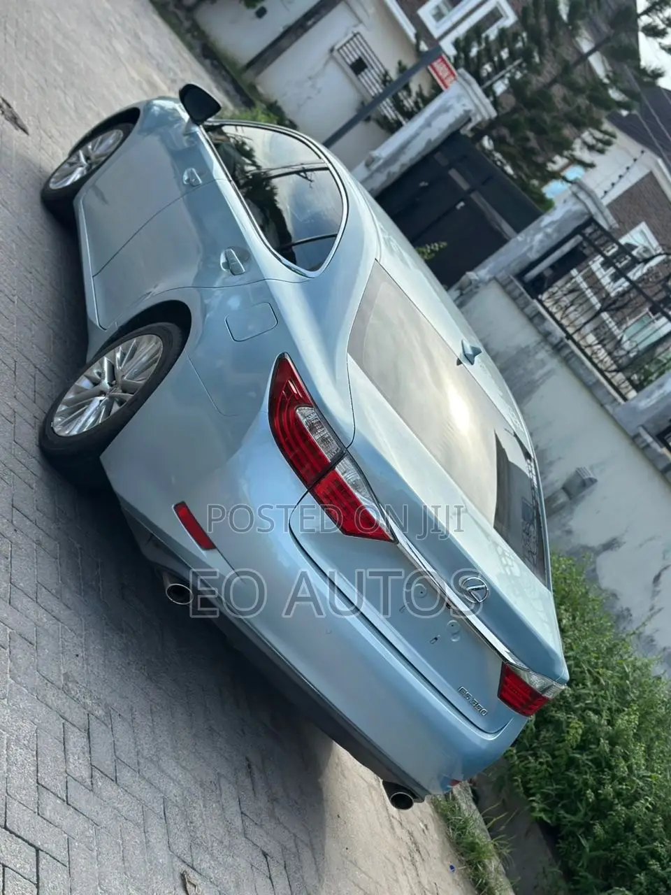 Lexus ES 2013 Blue
