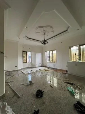 2bdrm Block of Flats in Fara Park,Bustop, Sangotedo for rent