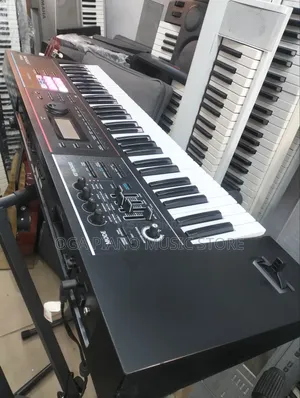 Roland Juno Ds61 Professional Digital Synthesizer Workstation Keyboard