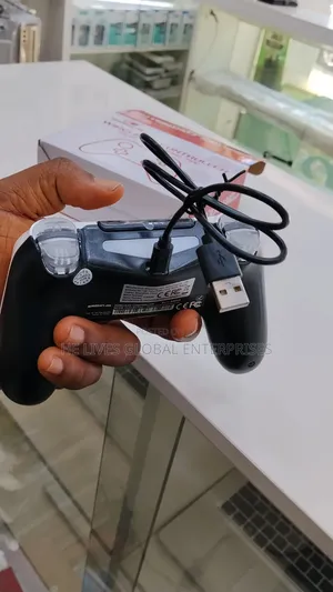 Wireless Game Controller