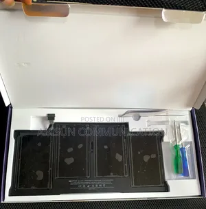 New Laptop Apple 32GB HDD 512GB