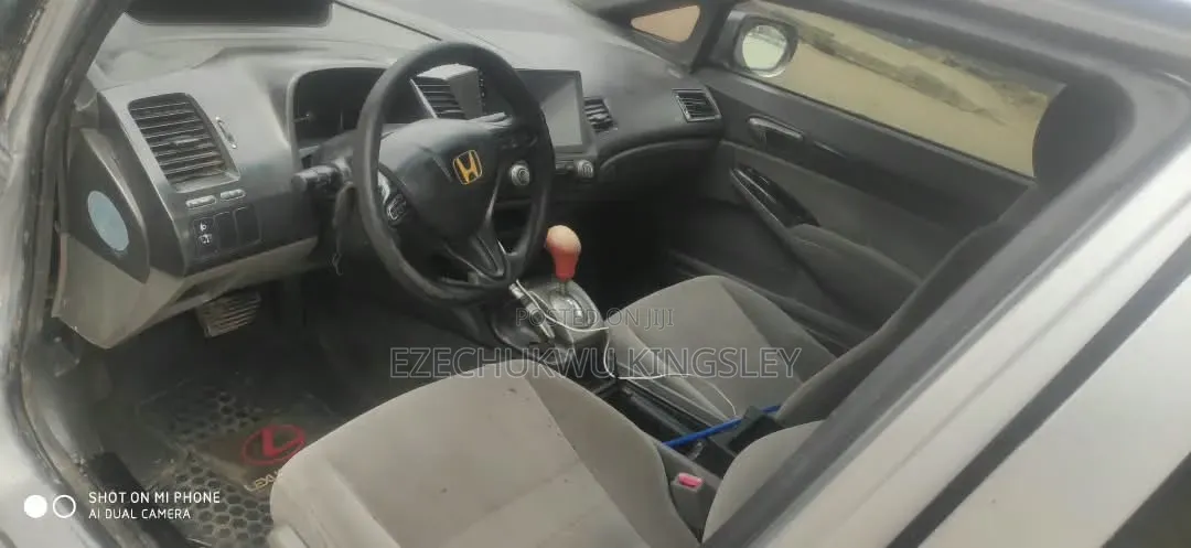 Honda Civic 2006 Silver