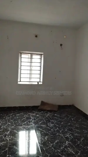 3bdrm Duplex in Road 5, Owerri for rent