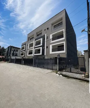4bdrm Duplex in Ikate Lekki for rent