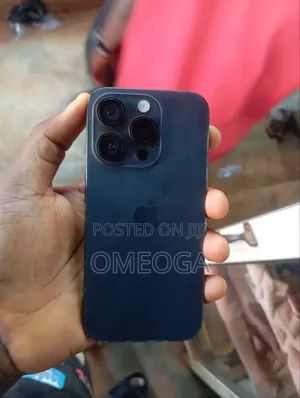 Apple iPhone 15 Pro 128 GB Gray