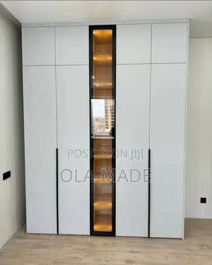 Sleek Wardrobe Design