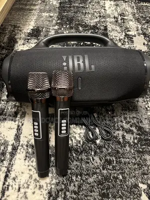 Boombox 4 Replica