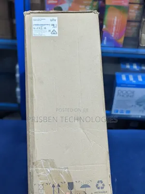 Uniview 16ch NVR 4 SATA