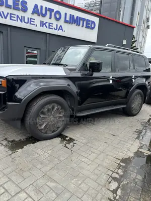 New Toyota Land Cruiser Prado 2.4 Hybrid 2024 Black